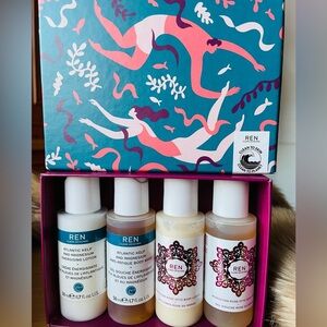 REN Atlantic Kelp and Moroccan Rose Body Wash Collection